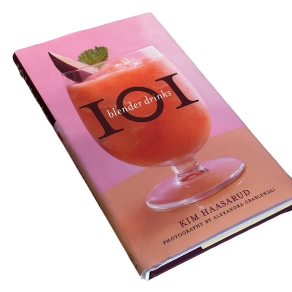 101 Blender Drinks Book 🍹 - Picture 1 of 5
